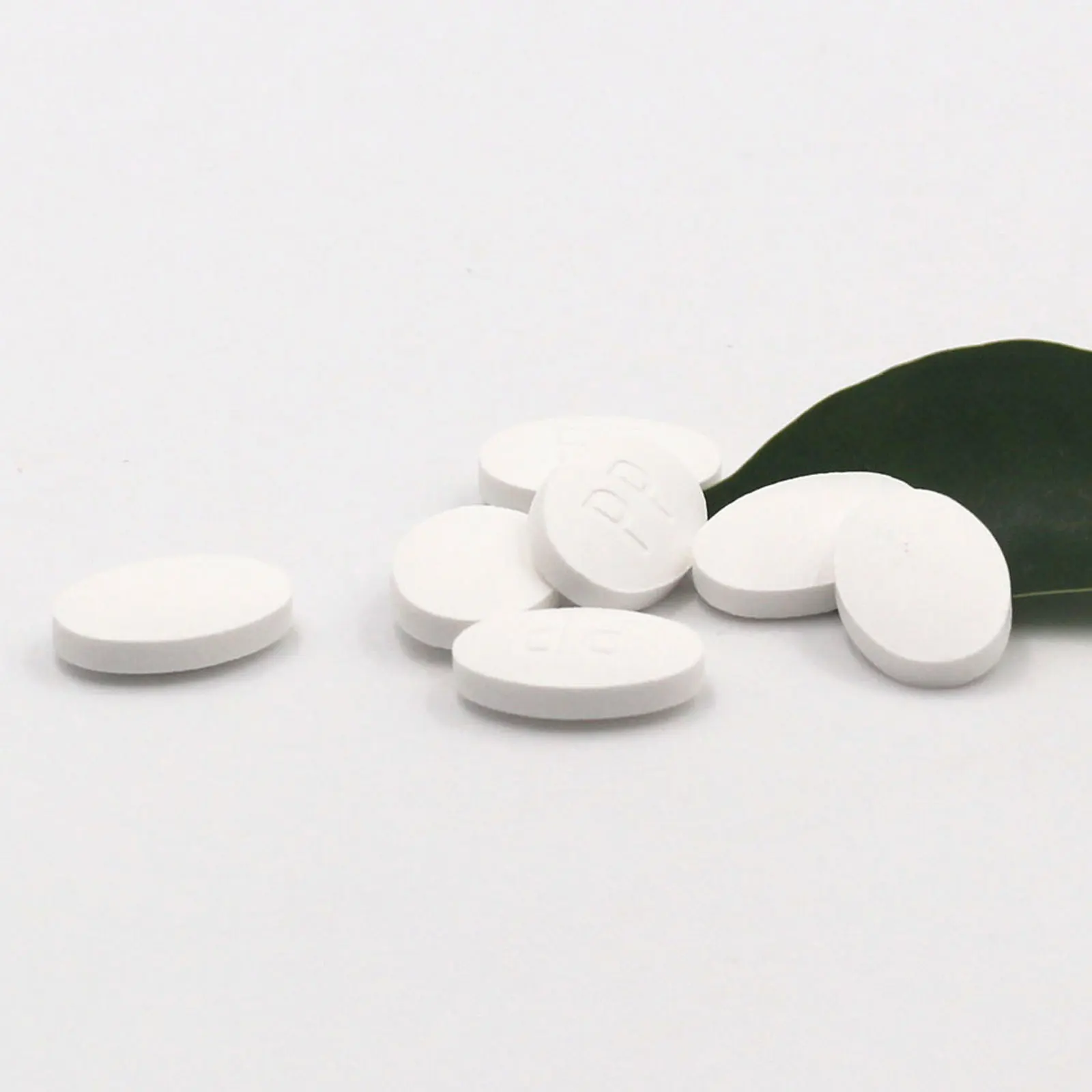 Таблетки с витамином D кальция по оптовой цене с индивидуальной этикеткой