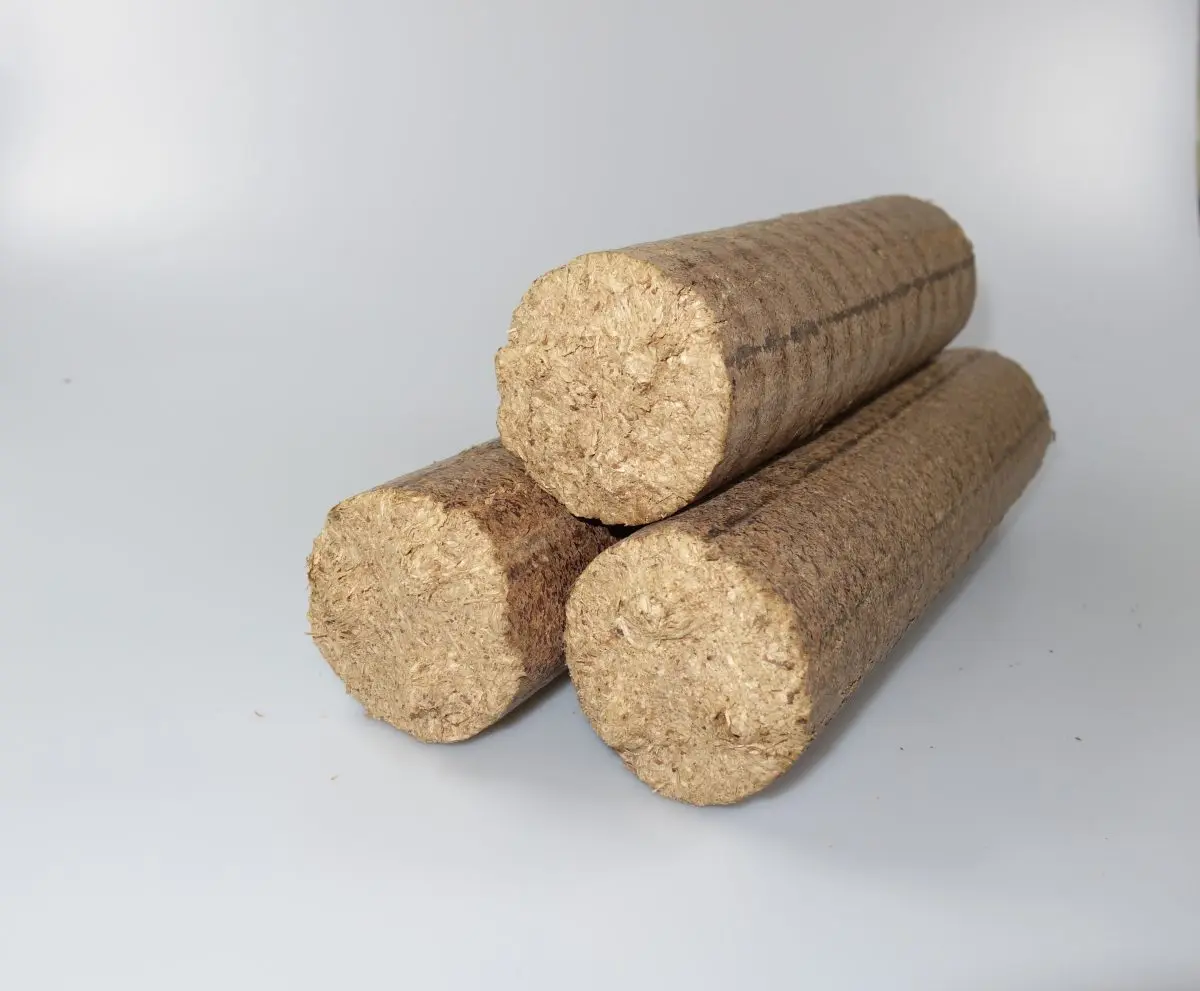 Брикеты из вьетнамских древесных опилок, гранулы из сосны для продажи