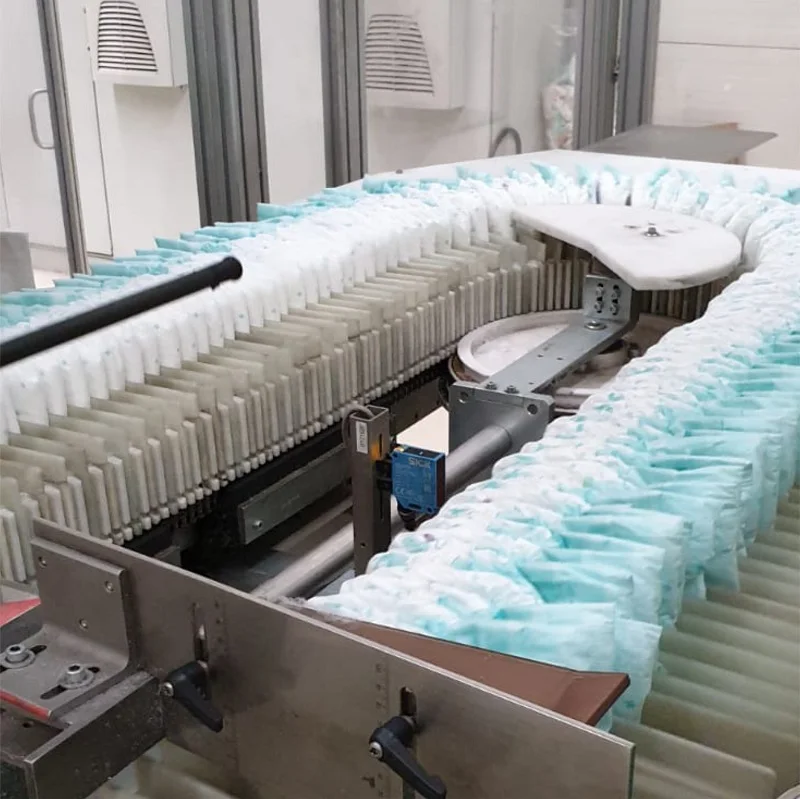 Alibaba.com: Flyfix Twin Series baby diapers, high absorbency, OEM ...
