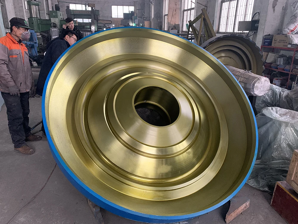 High performance symons cone crusher spare parts main shaft for sale