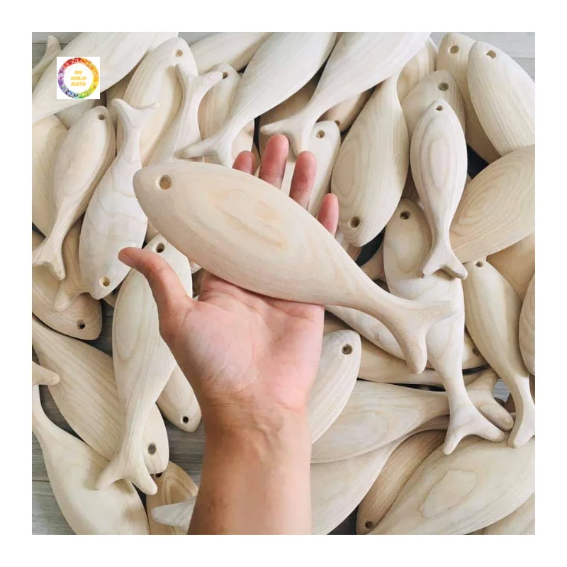 3D木製彫刻魚 - 無塗装の木製魚を塗り絵デザインに - 塗装済みの木製魚