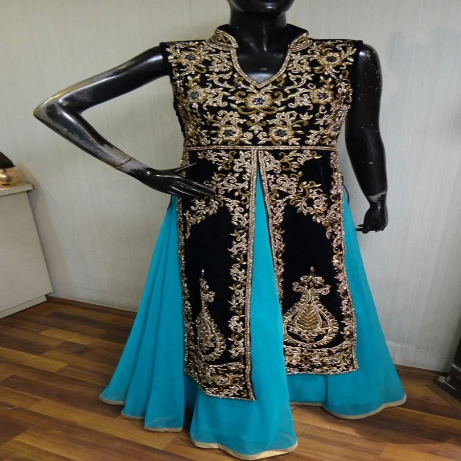 Ladies Fancy Party Wear Gown with Dupatta at Rs 699 / Piece in Surat | New  Shriji Fashion