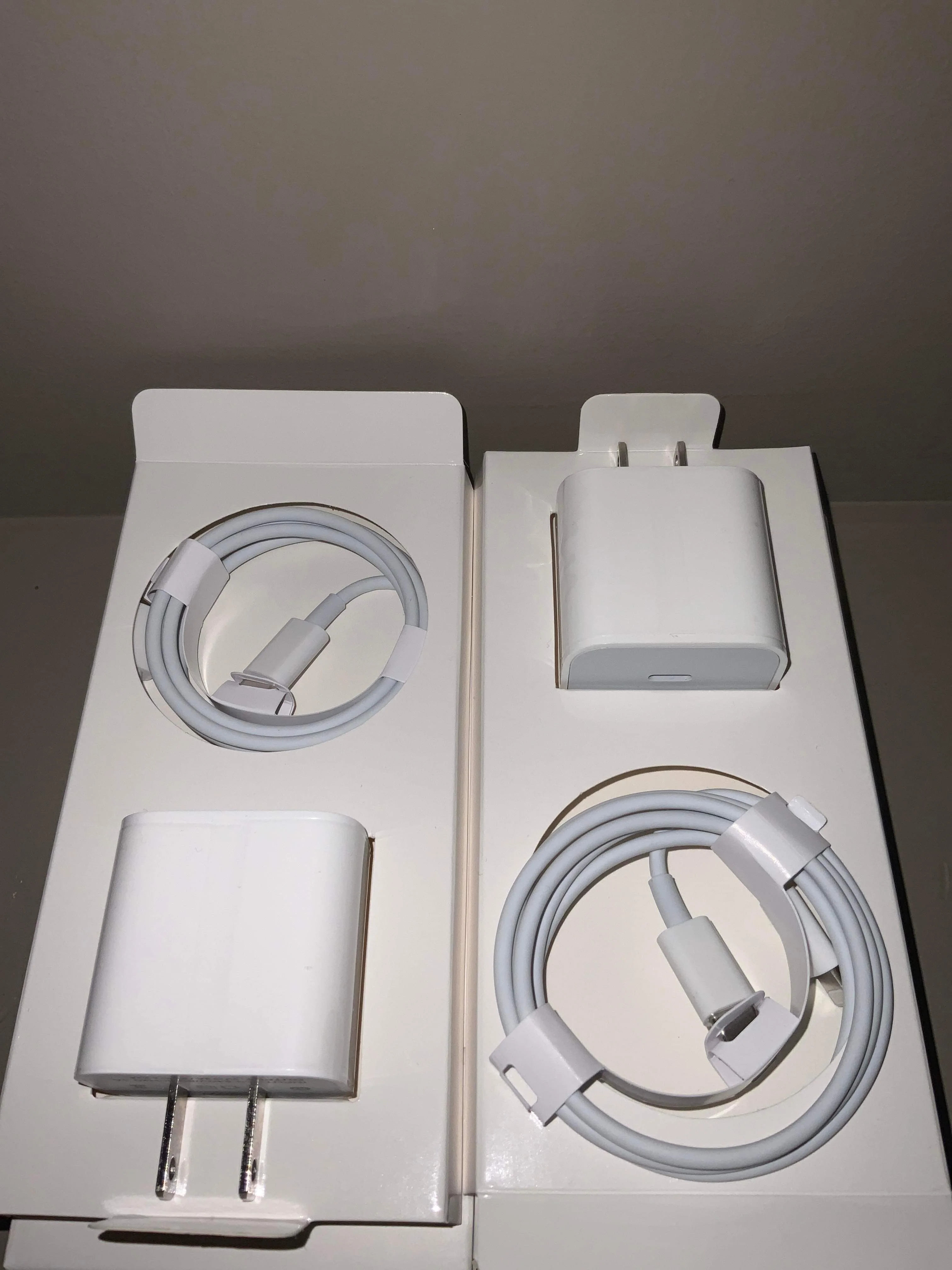 Original 5V 1.2A téléphone adaptateur pour chargeur USB Iphonex/Xs /Xs Max  - Chine chargeur USB et chargeur prix