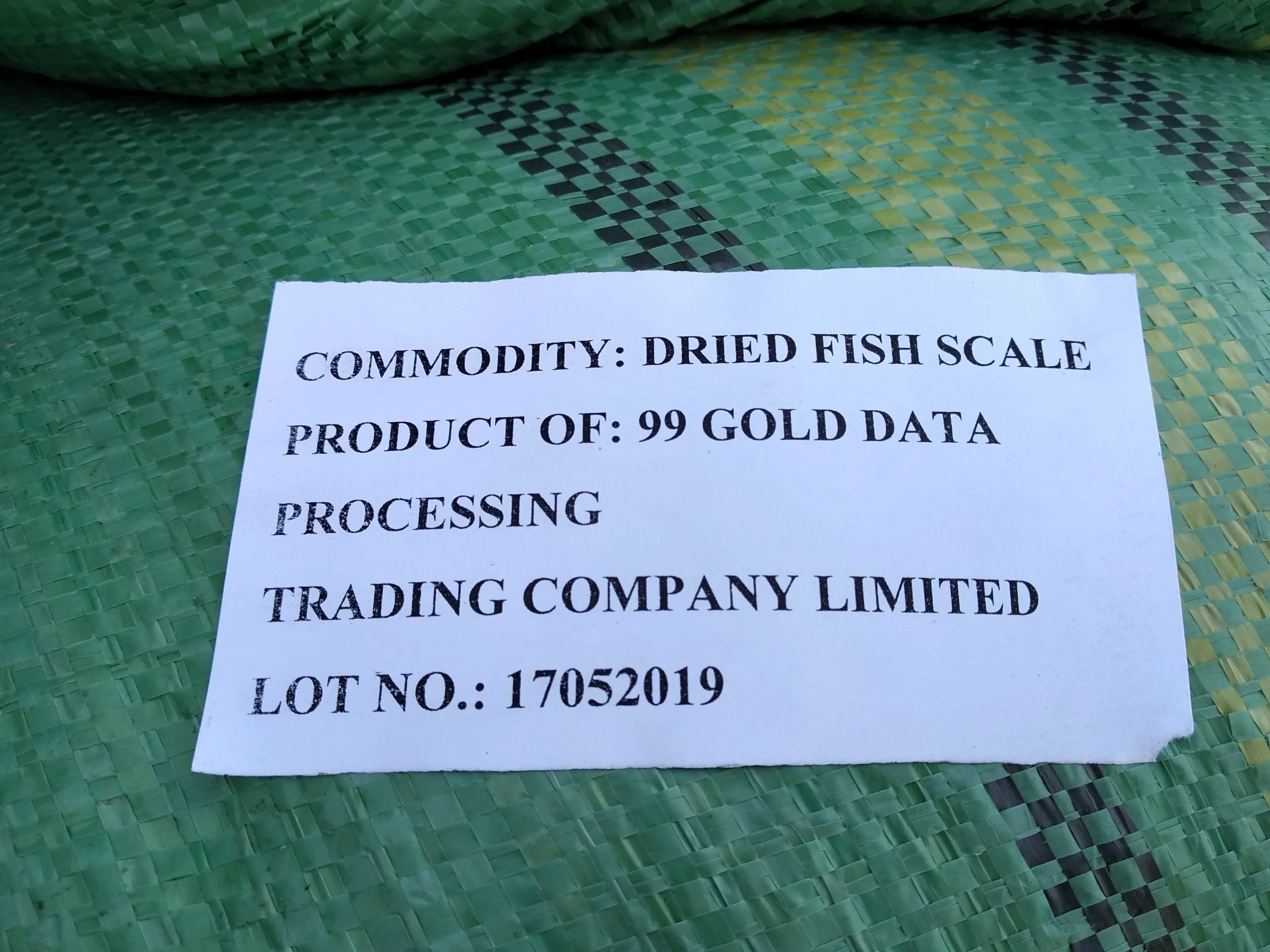 Sun Drying Fish Scale Tilapia Fish Scale For Collagen In Vietnam Export