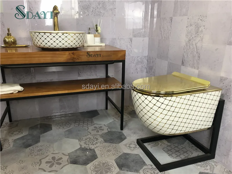 Ceramic Wall Mounted Toilet, Ceramic Gold Color Toilet