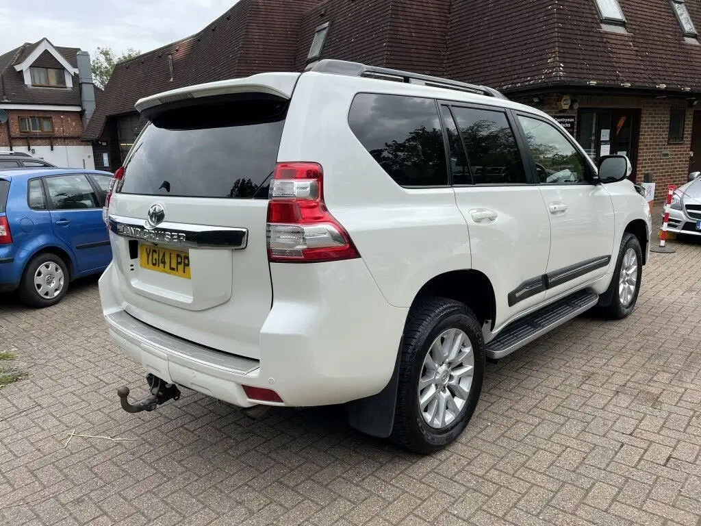 Fairly Used Second Toyota Land Cruiser Cars For Sale Ready To Ship Near