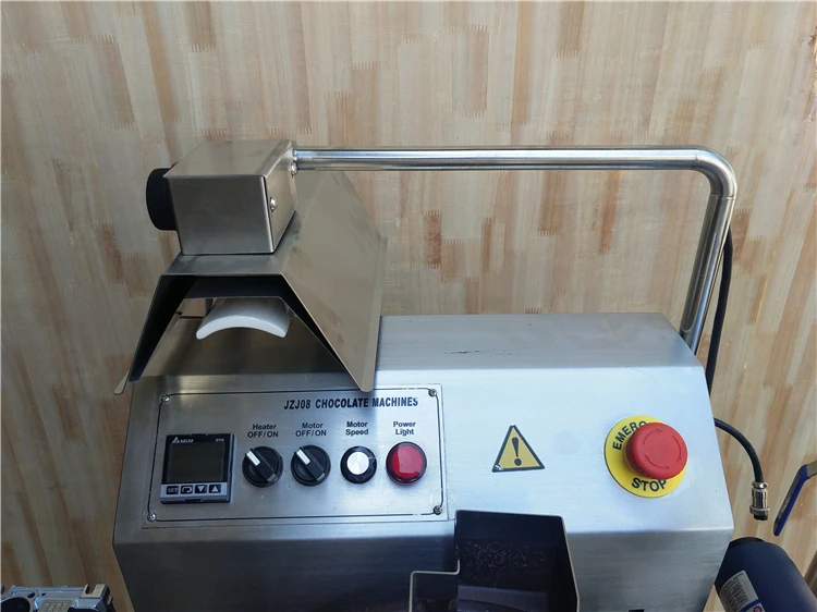 Small Automatic Wafer Enrobing Line Peanut Chocolate Coating Machine With Cooling Tunnel And Nut Spreader