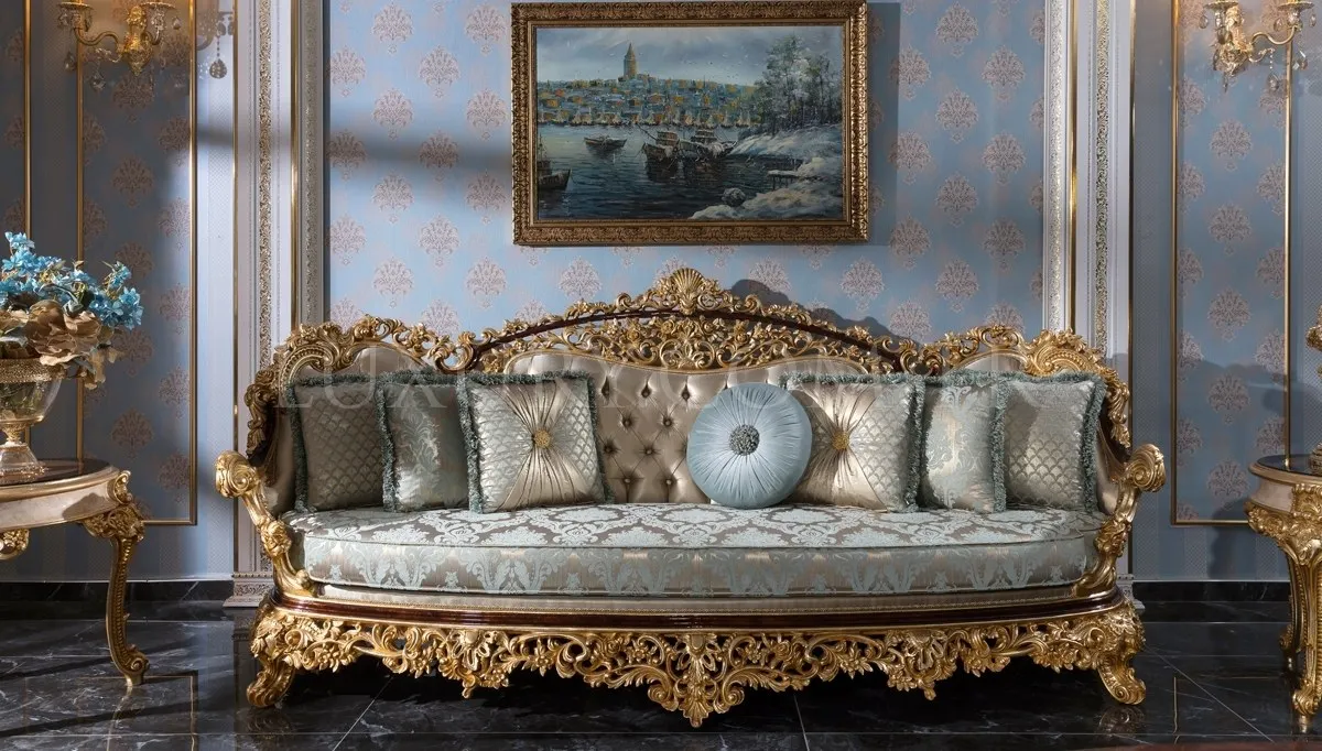 Мебель для гостиной Selena из массива дерева с резным и золотым