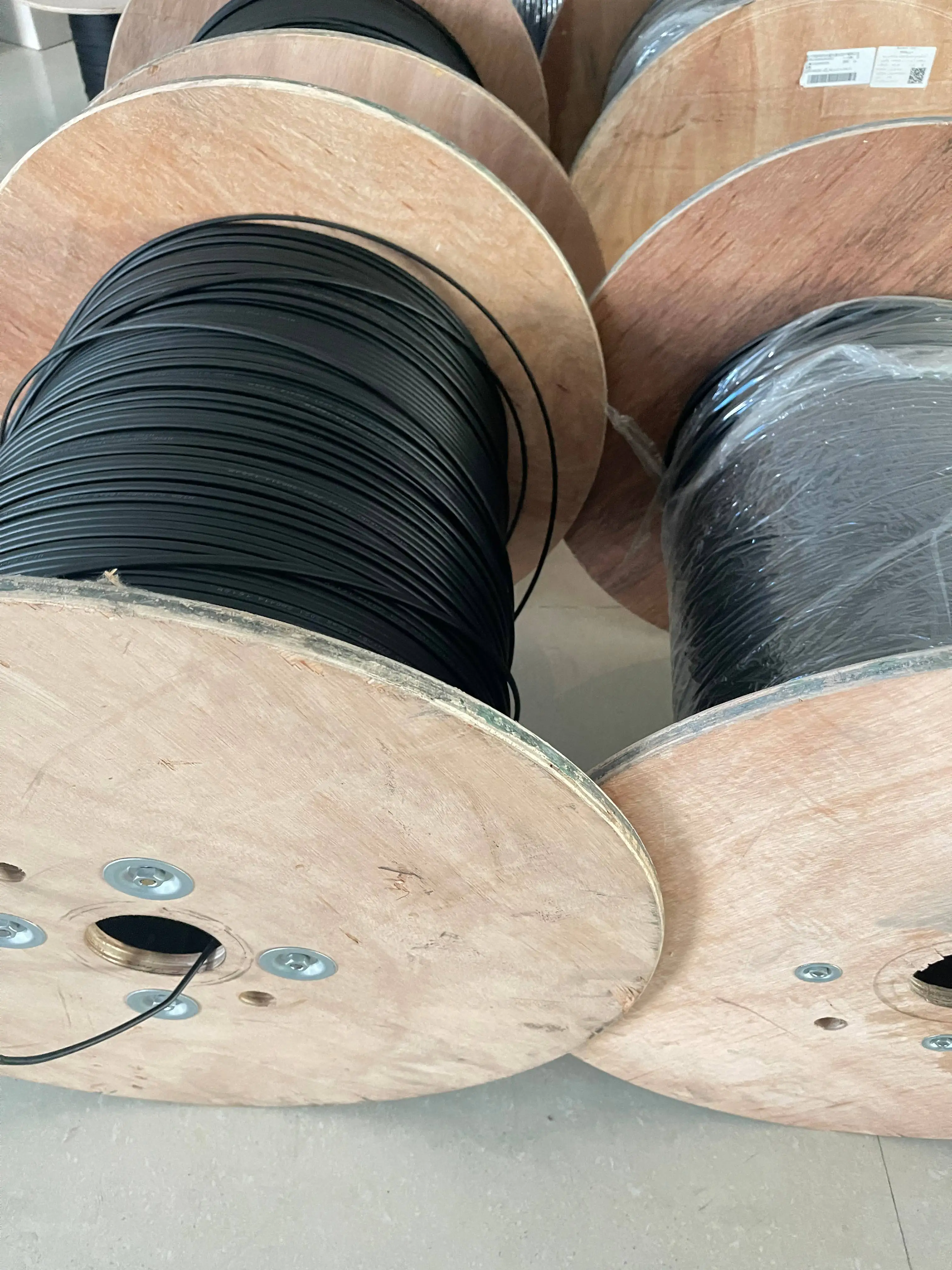 Low Price Gyts04 Fiber Optic Cable Core 144/256 Buy Fiber Optic Cable